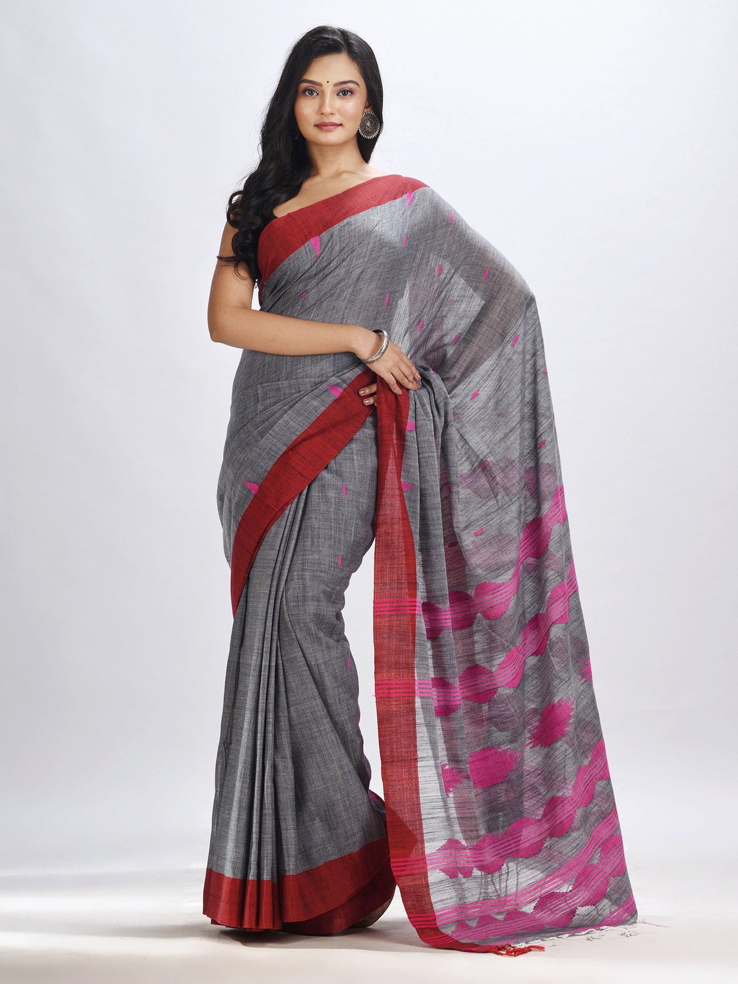 Women's Grey cotton temple broder handwoven jamdani saree