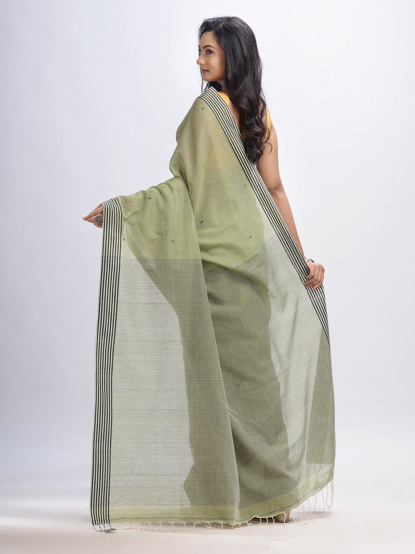 Women's Sage green cotton handloom with pallu stipe jamdani saree