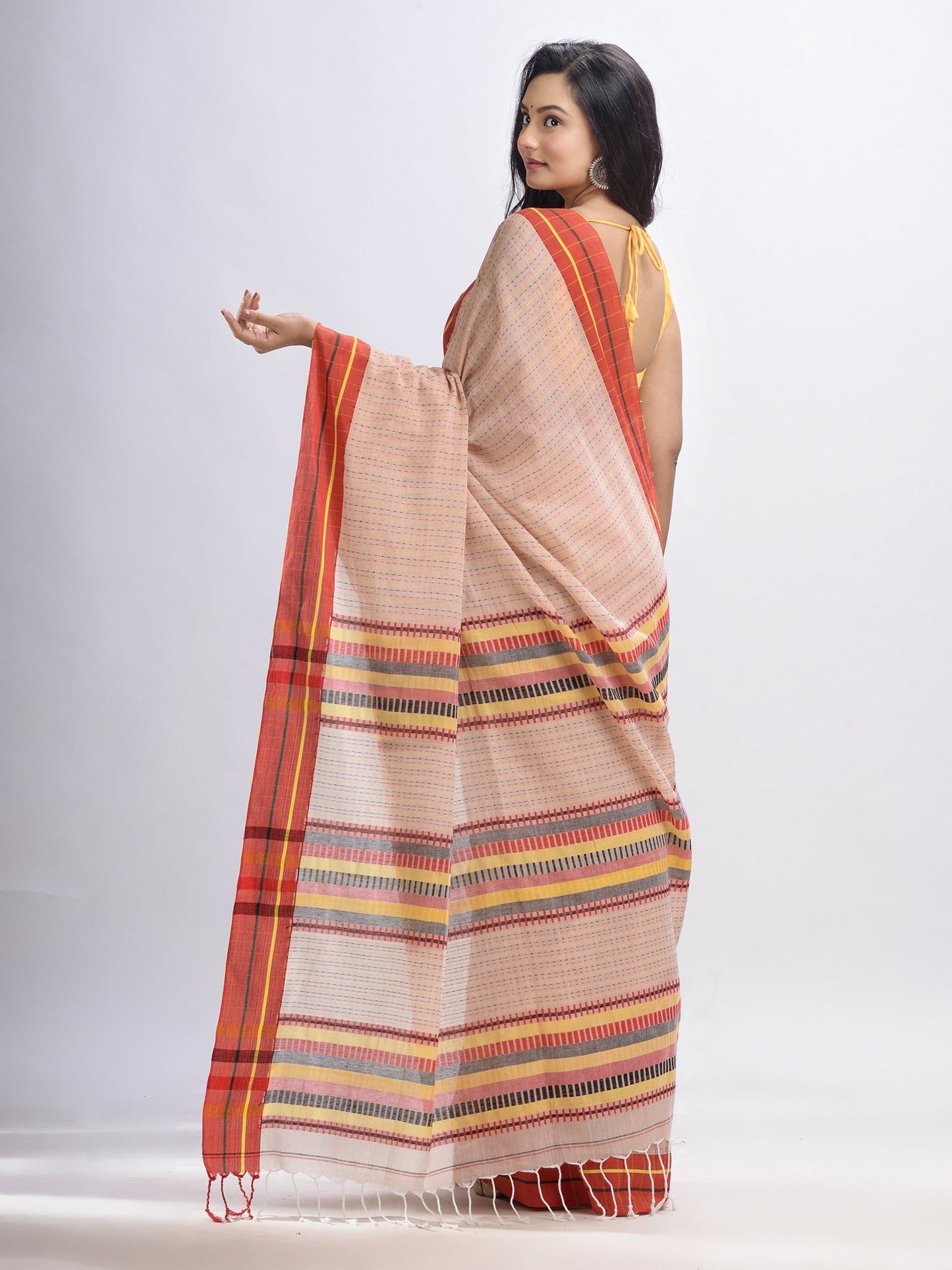 Women's Chic peach cotton kantha stitch handwoven saree