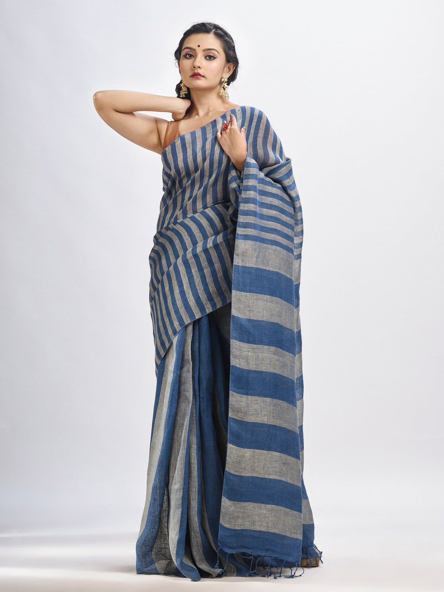 Women's Nevy blue And muga Stipe Handwoven linen handloom Saree