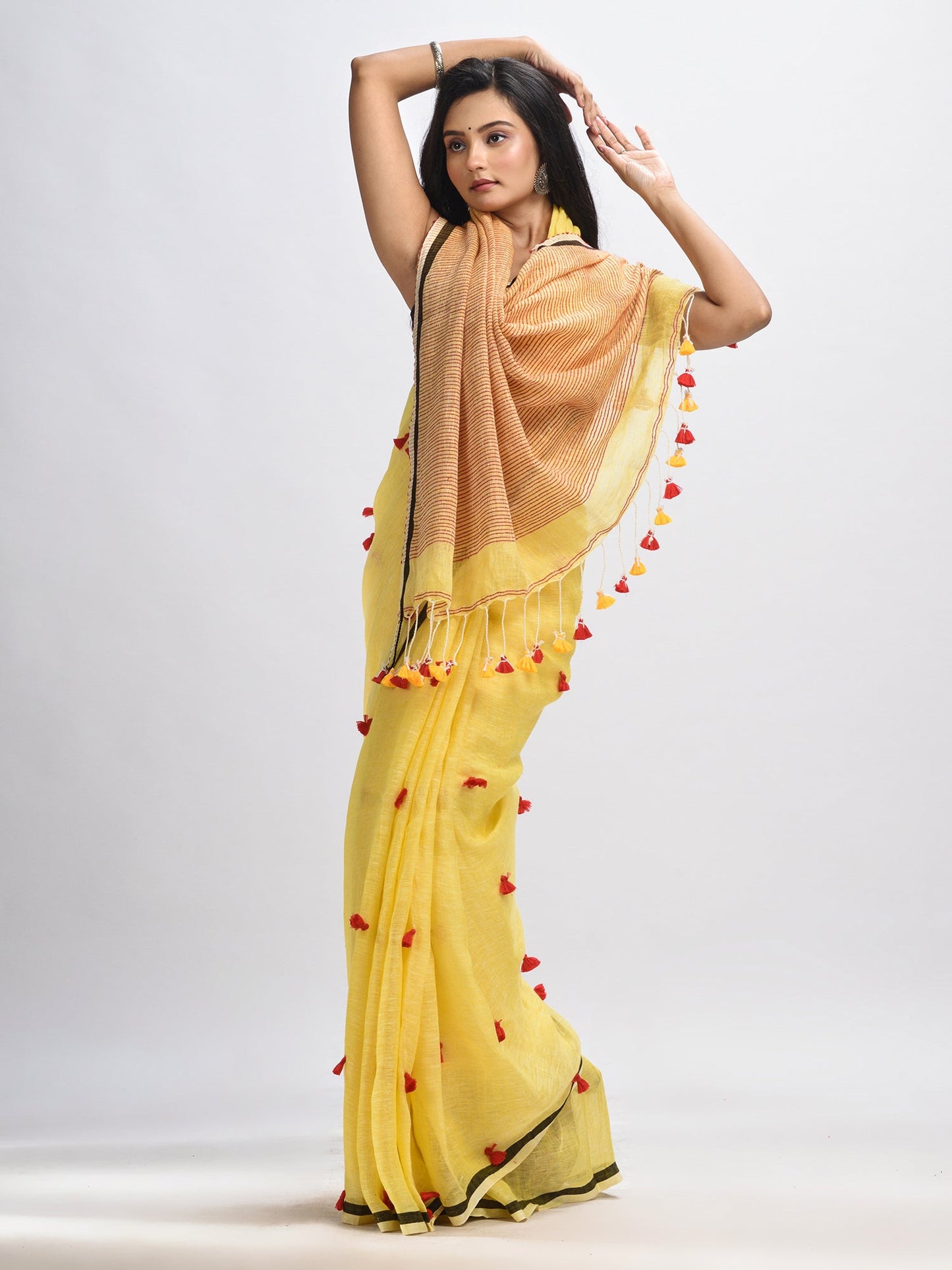 Women's Yellow linen all body pom pom with pallu stipe handwoven saree