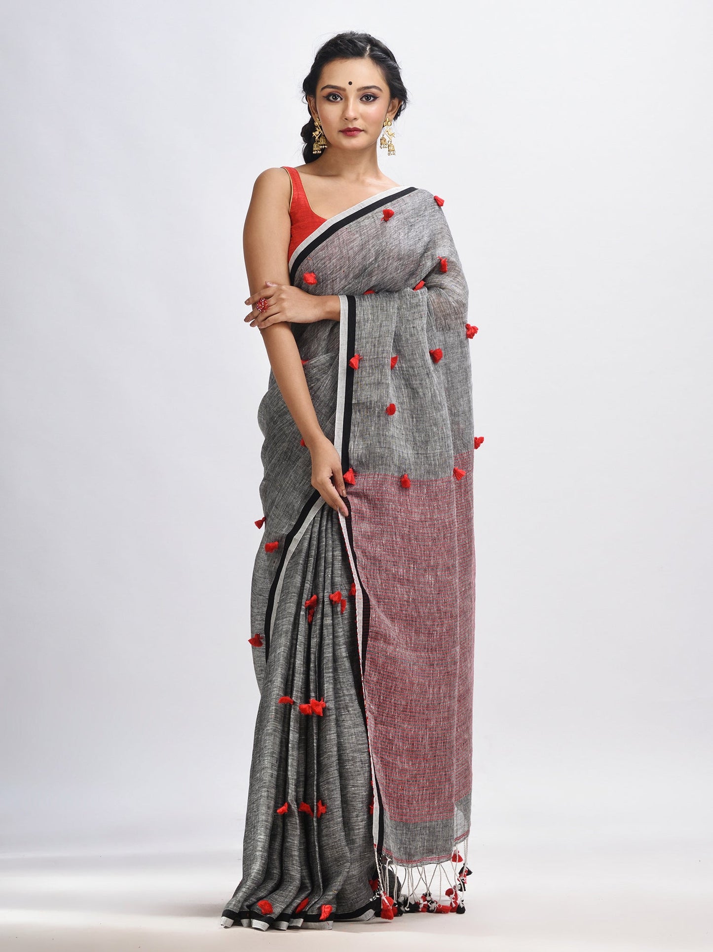 Women's Grey linen all body pom pom with pallu stipe handwoven saree
