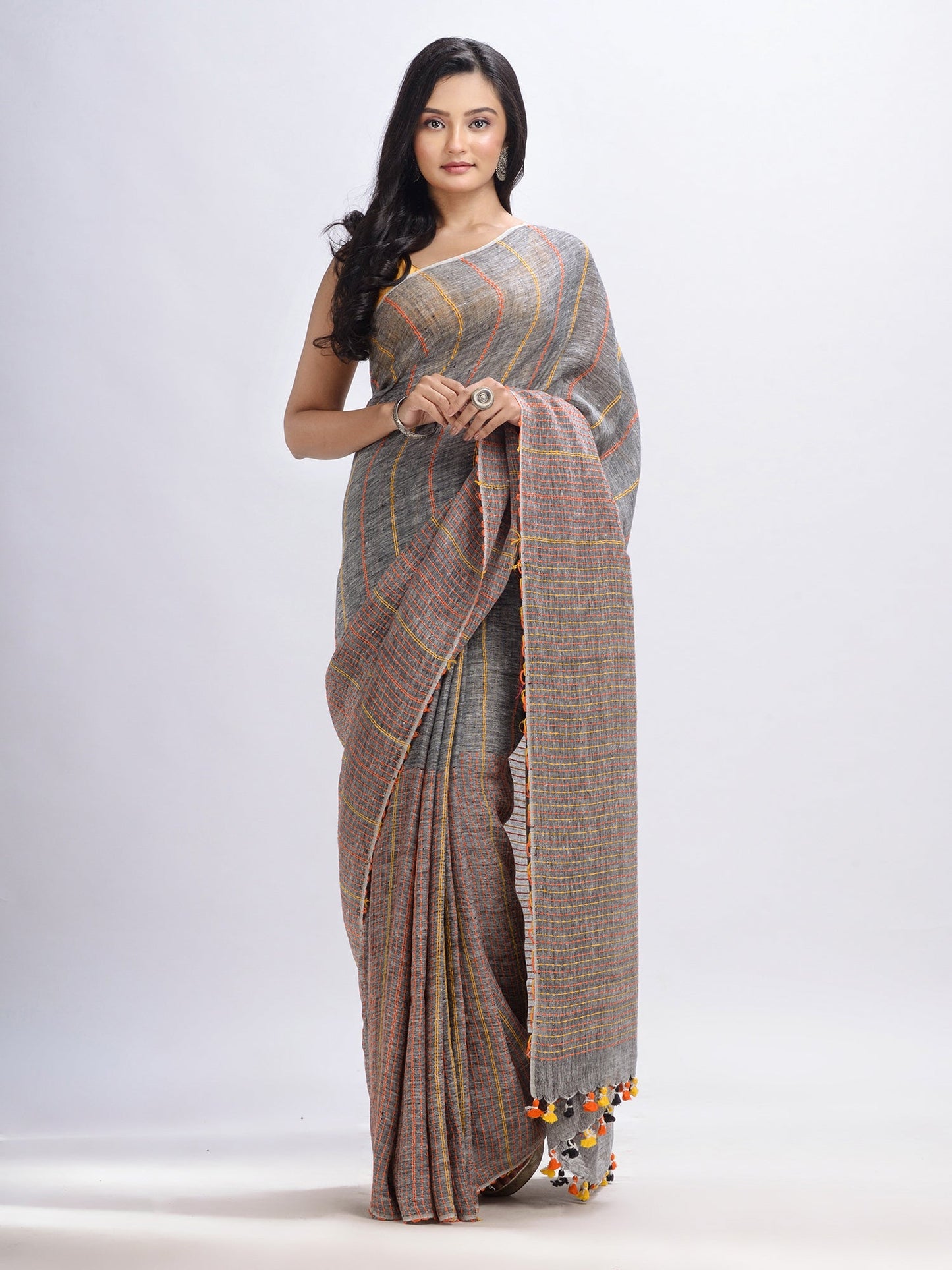 Women's Grey kantha stitch Handwoven Linen Saree