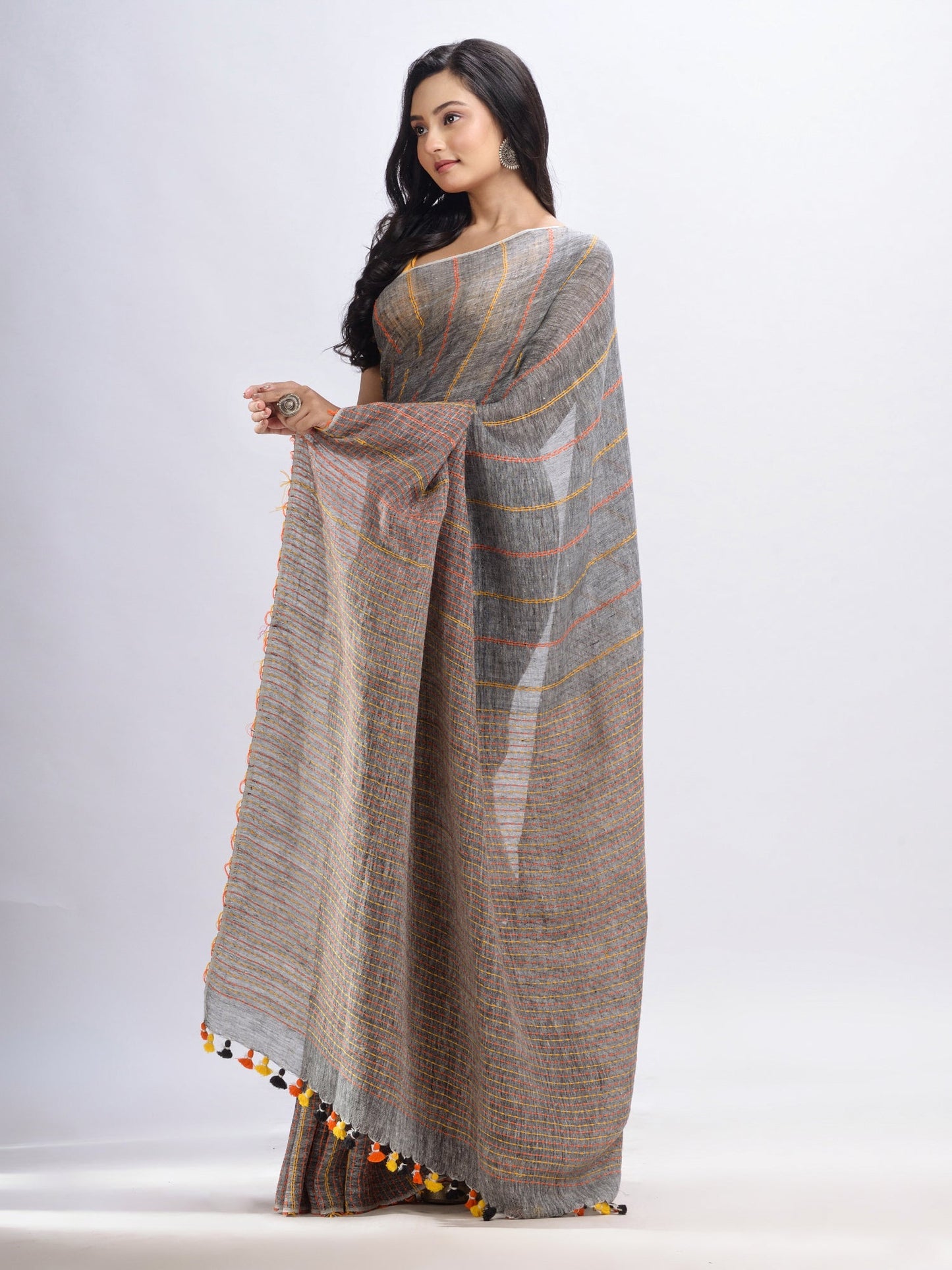 Women's Grey kantha stitch Handwoven Linen Saree