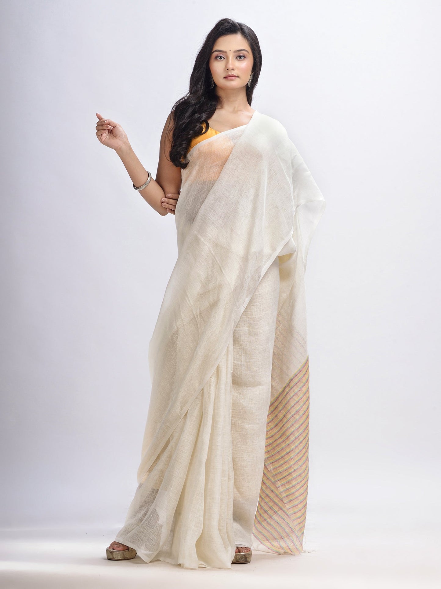 Women's White linen with pallu stipe handloom saree