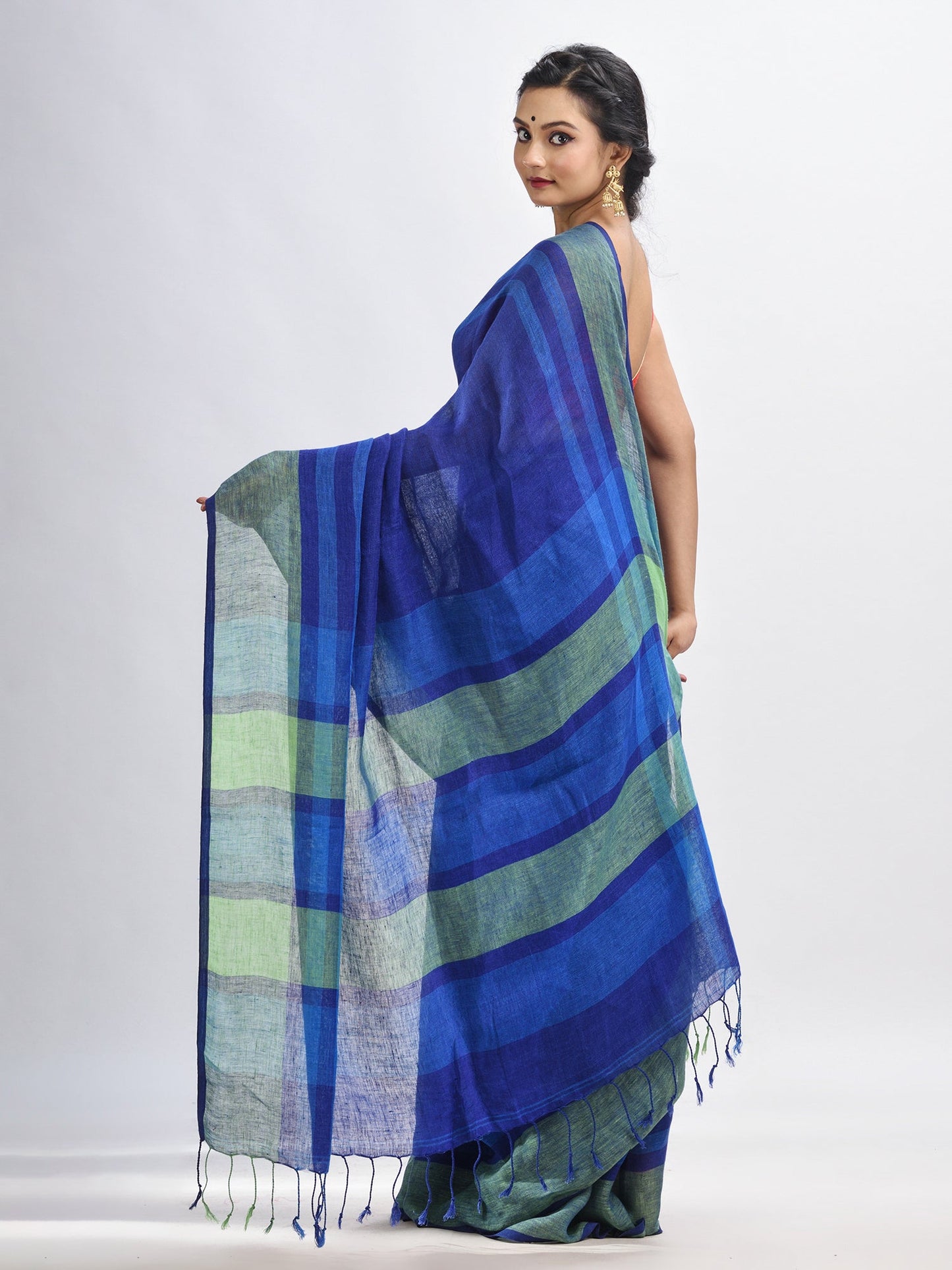 Women's Royal blue linen with pallu stipe handloom saree