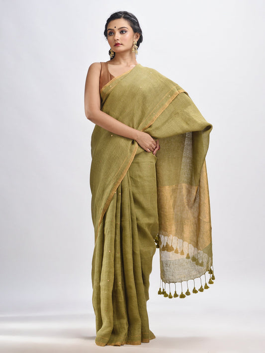 Women's green linen all body cumki in pallu zori handloom saree