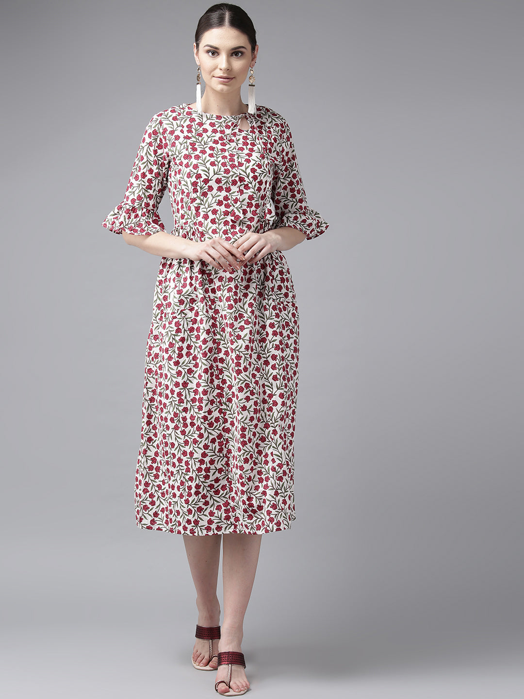 Women's White & Maroon Floral Print A-Line Kurta