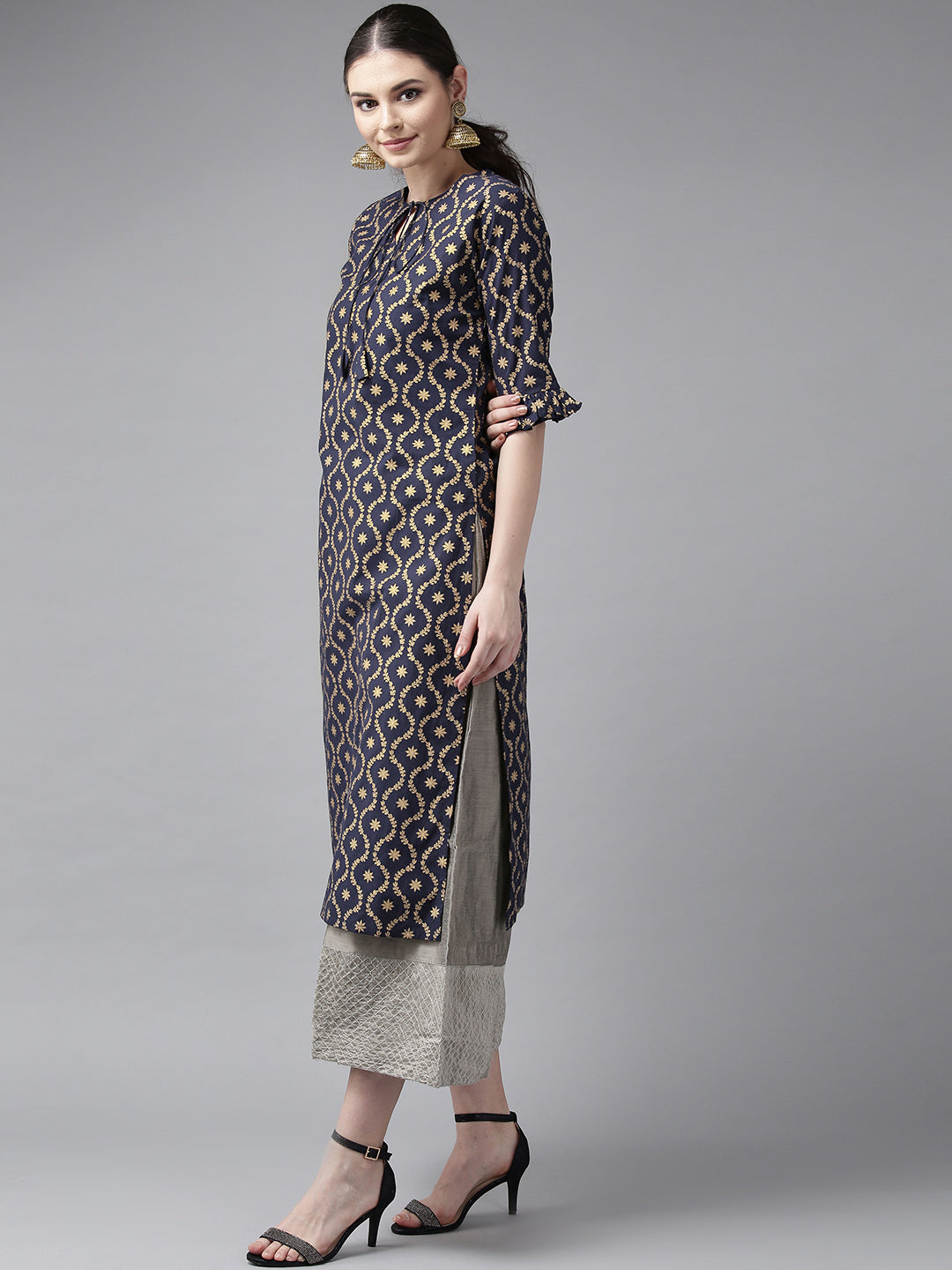 Women's Navy Blue & Golden Block Printed Straight Kurta