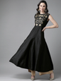 Women's Black Ethnic Motifs Yoke Design Thread Work Kurta