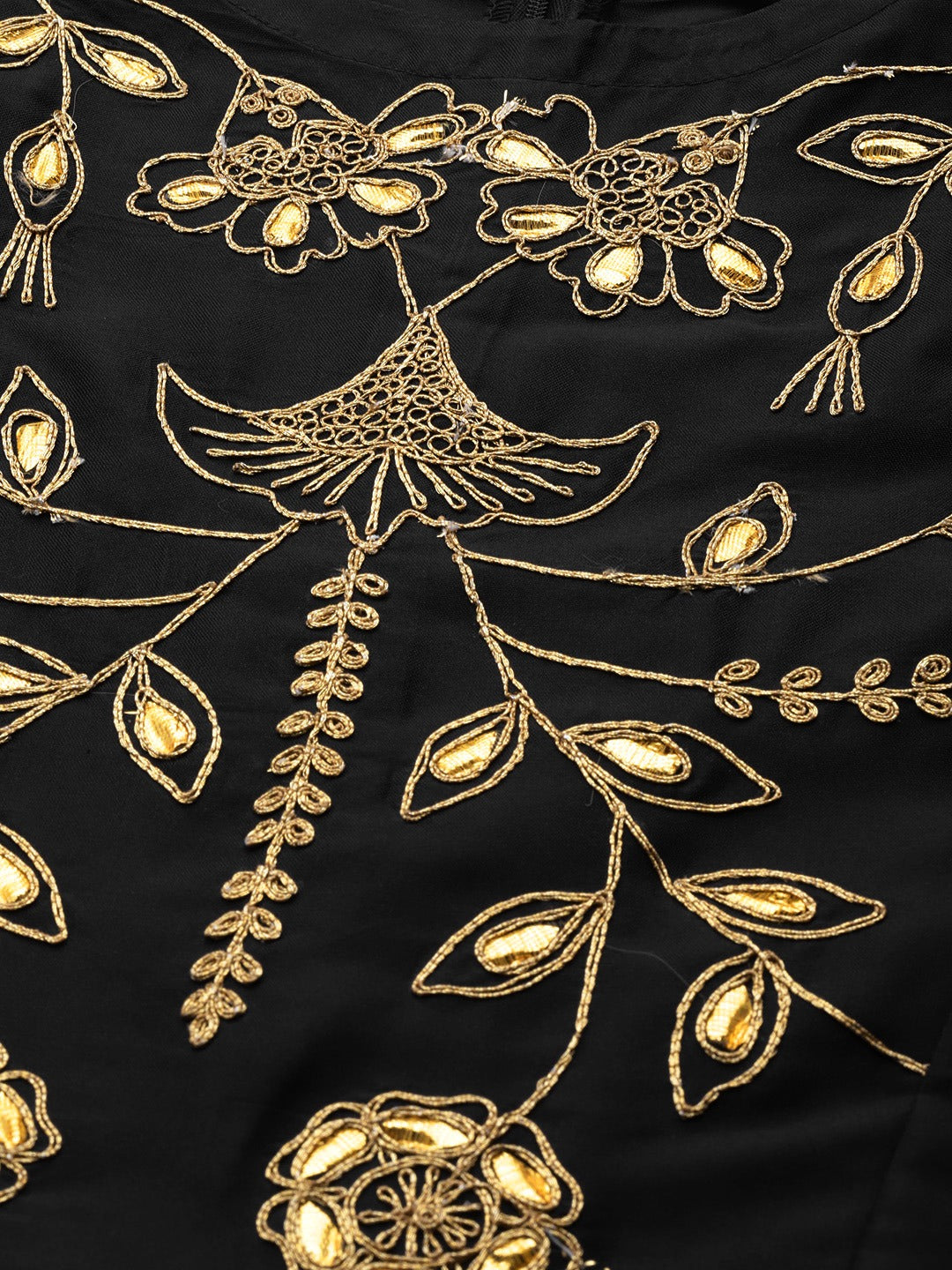 Women's Black Ethnic Motifs Yoke Design Thread Work Kurta