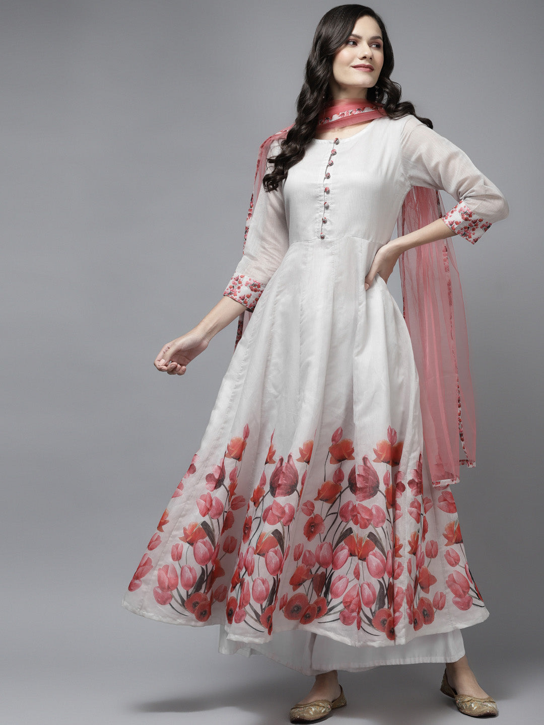 Women's Off White Floral Printed Chanderi Silk Anarkali Kurta With Dupatta