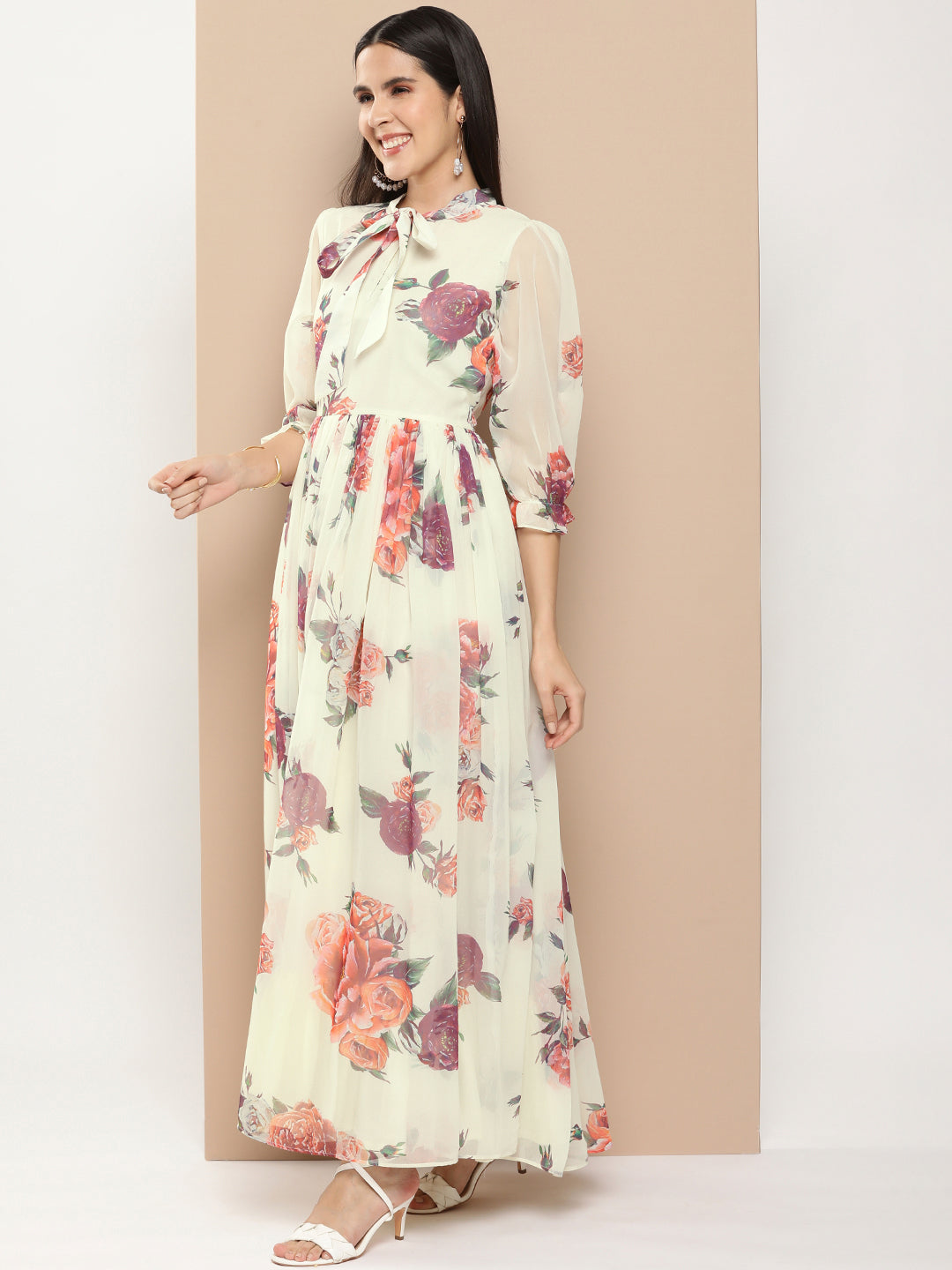 Women's Off White Printed Long Dress With Waist Belt
