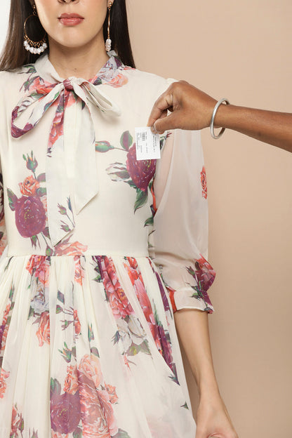Women's Off White Printed Long Dress With Waist Belt
