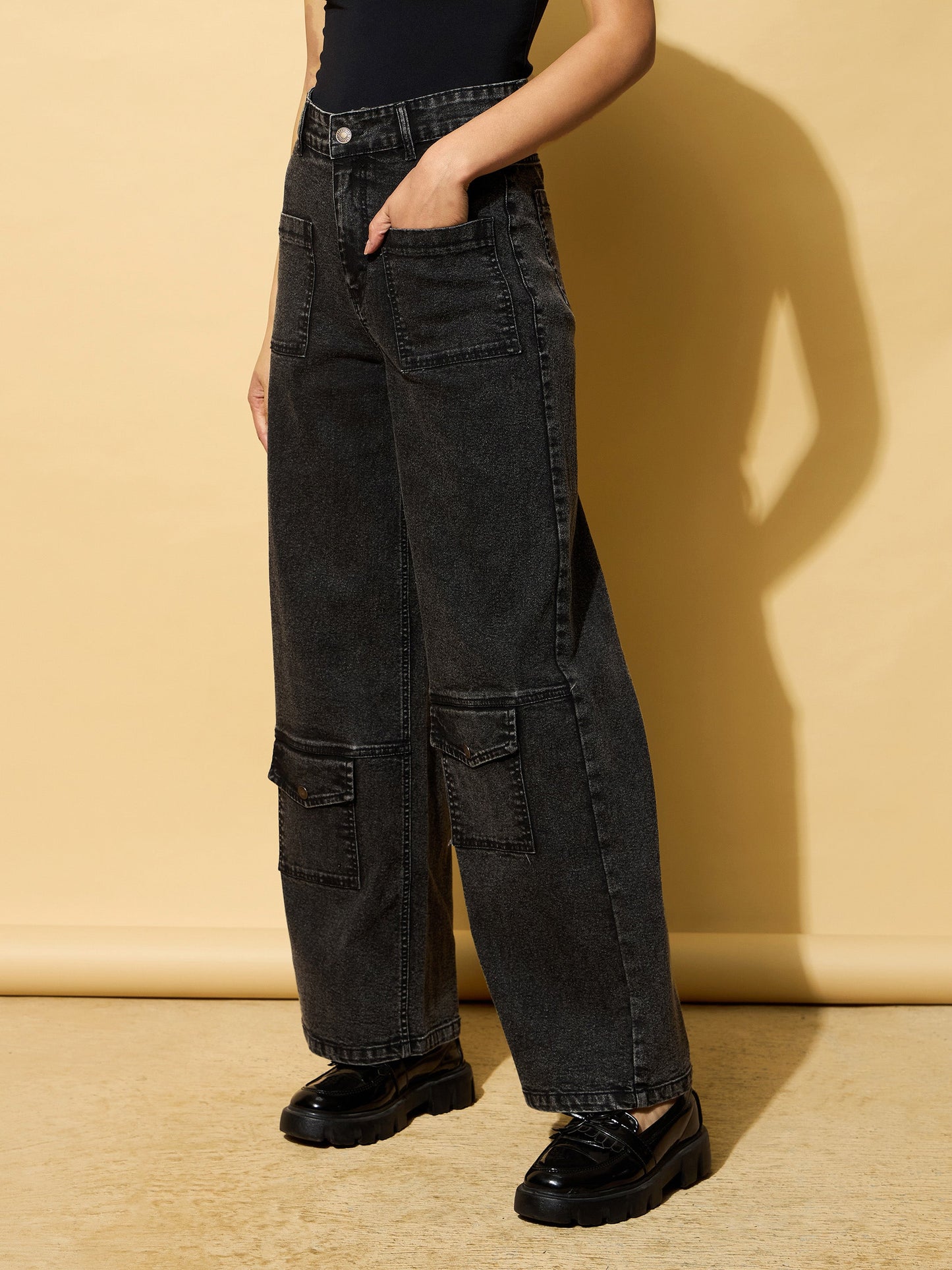 Women's Black Wash Multi Pocket Stretch Straight Jeans