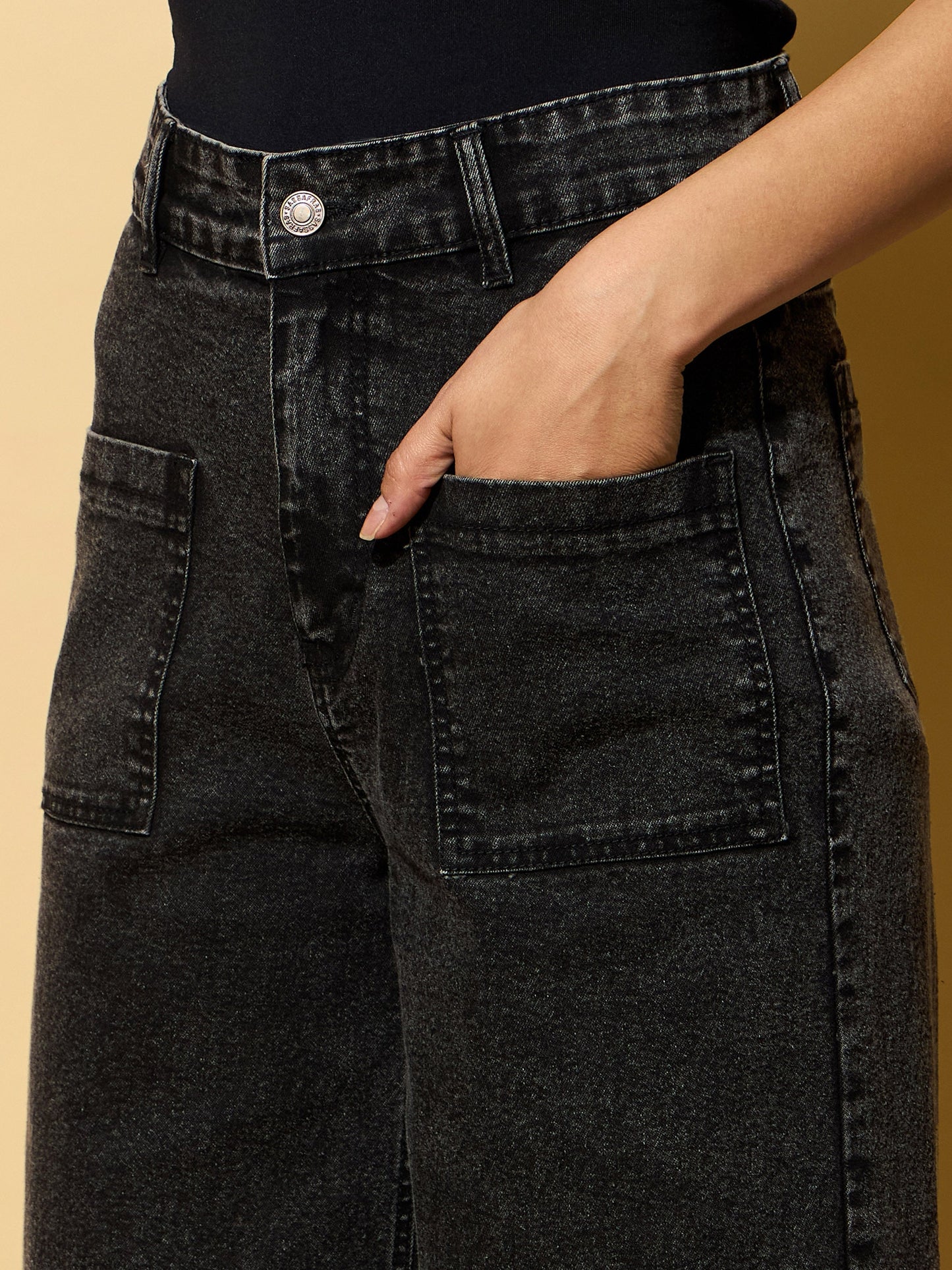 Women's Black Wash Multi Pocket Stretch Straight Jeans