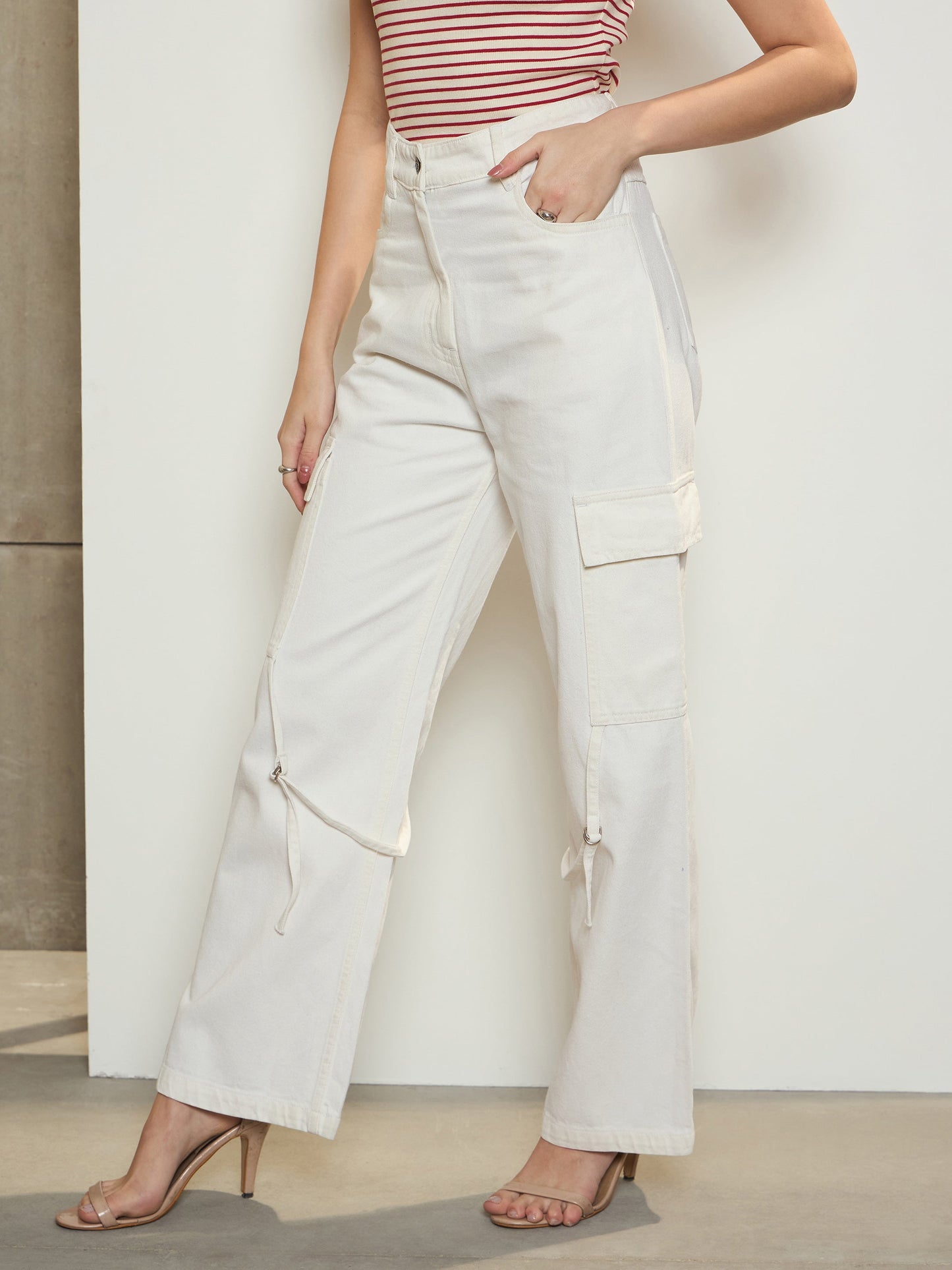 Women's White Twill Cargo Jeans With Looped Straps