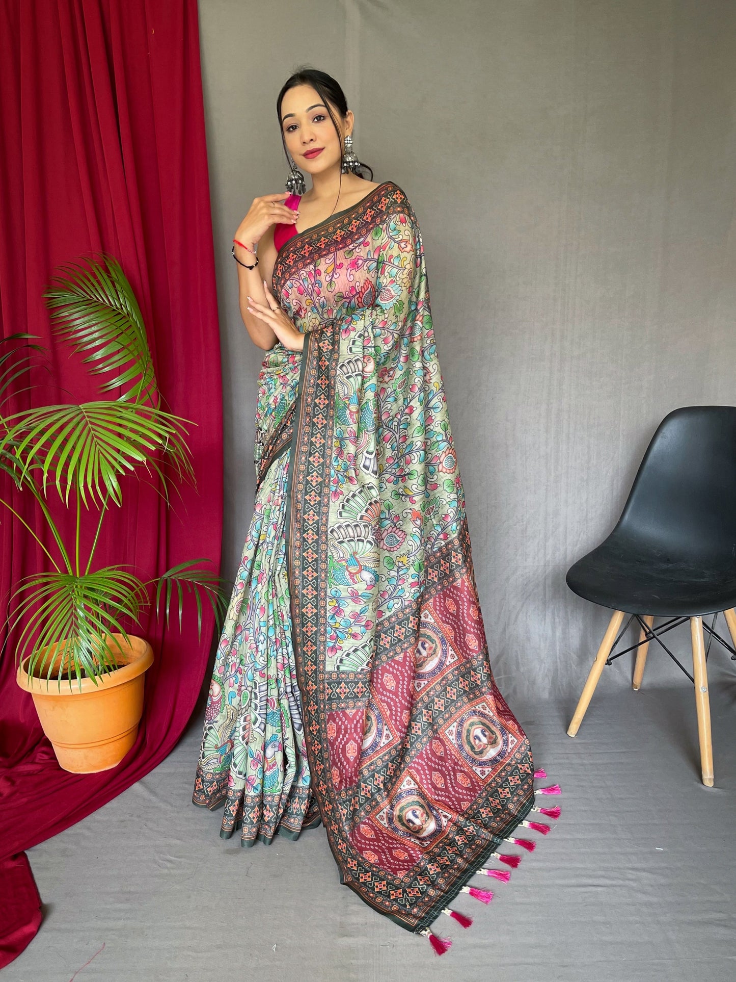 Women's Pista Green Color Cotton Bandhani Kalamkari Printed Saree Pista Green