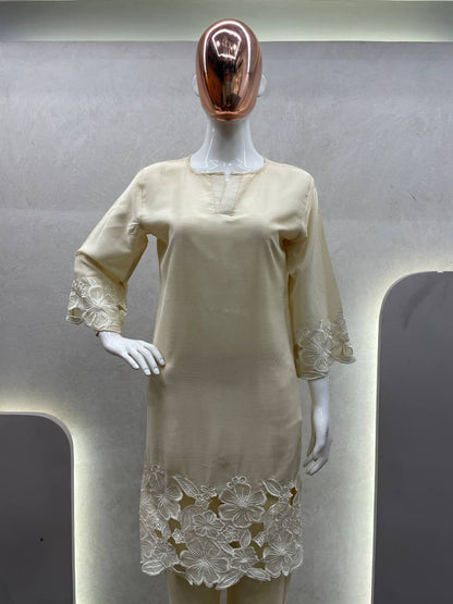 Color_Beige