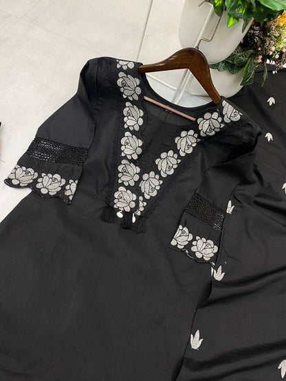 Color_Black