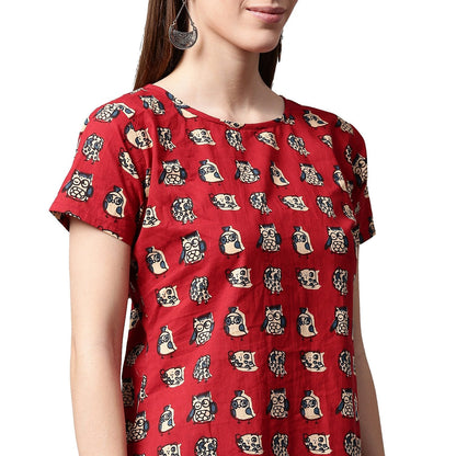 Women's Red Printed Short Sleeve Cotton Kurta With Blue Printed Skirt