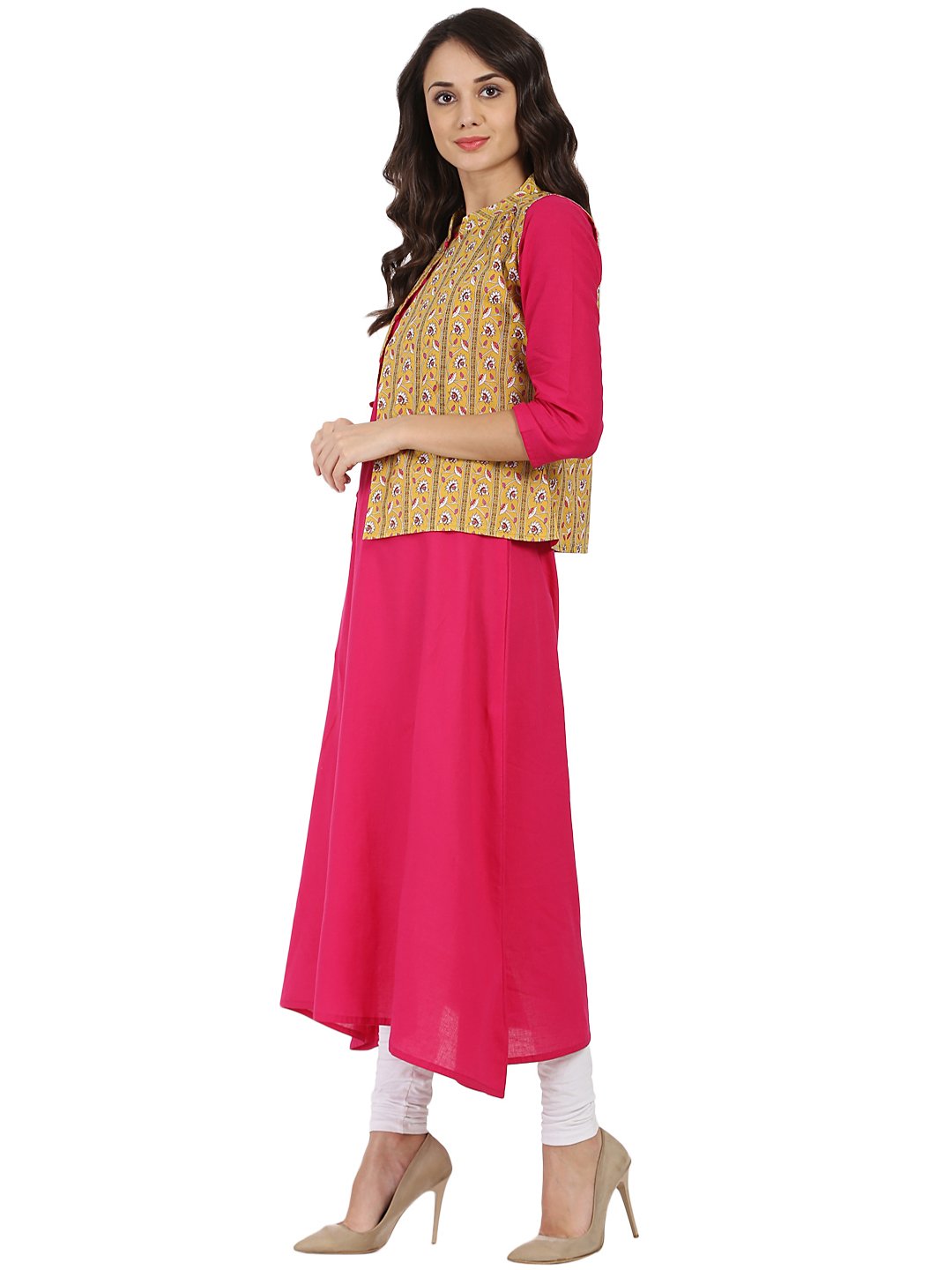 Women's Pink 3/4Th Sleeve Cotton A-Line Kurta With Yellow Printed Jacket