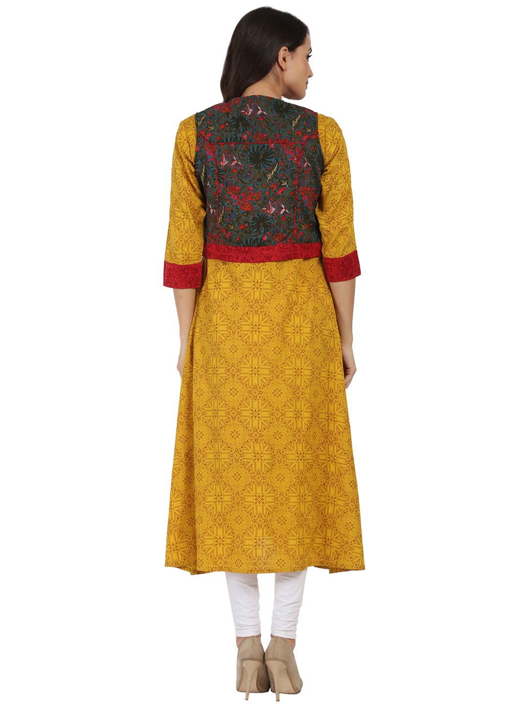 Women's Yellow Printed 3/4Th Sleeve Rayon Anarkali Kurta With Blue Printed Jacket