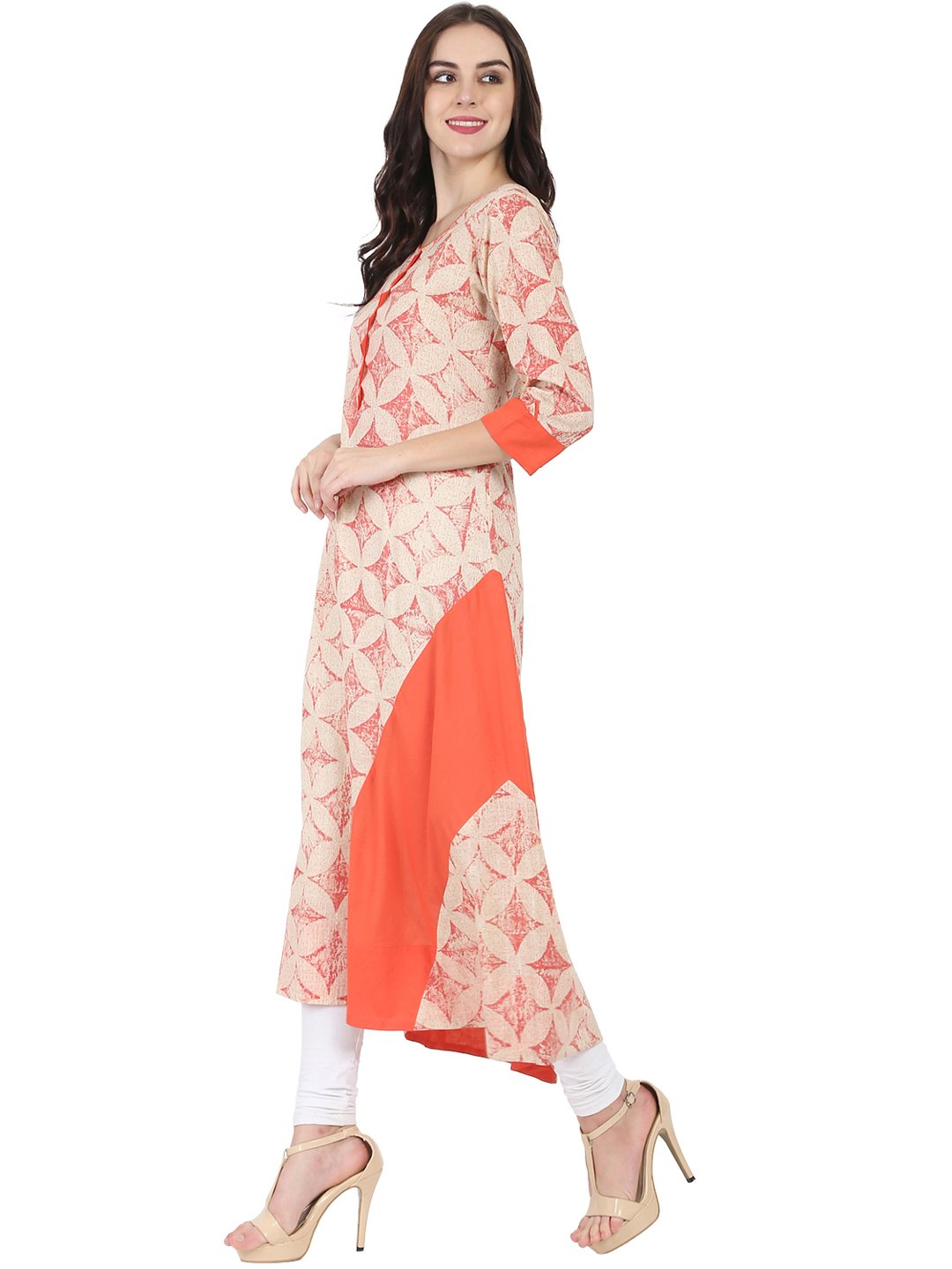 Women's White & Peach Printed 3/4Th Sleeve A-Line Kurta