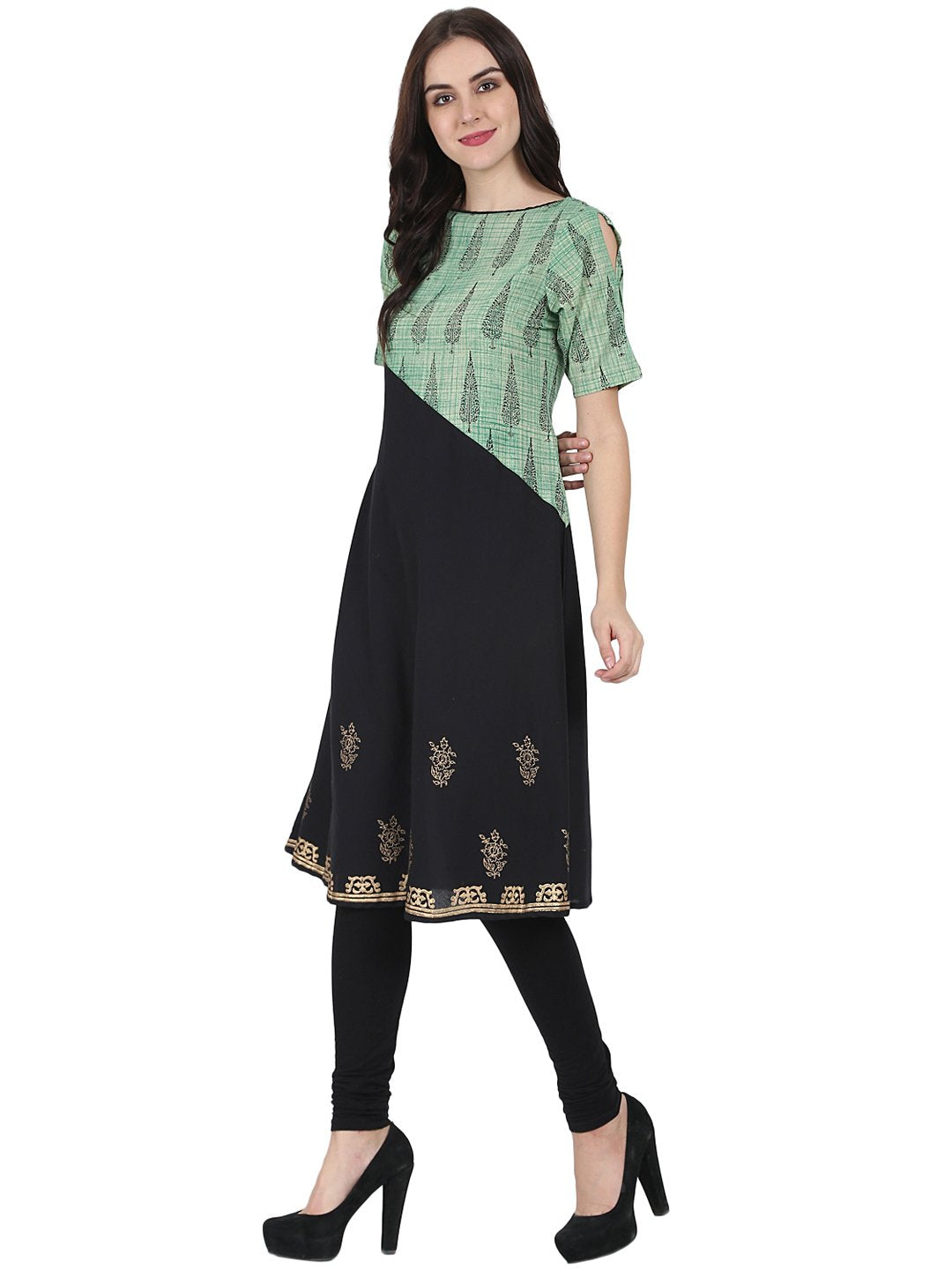 Women's Black & Green Half Sleeve Cotton Block Printed Kurta
