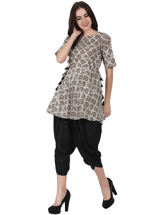 Women's Grey Printed Half Sleeve Anarkali Kurta With Black Ankle Length Dhoti