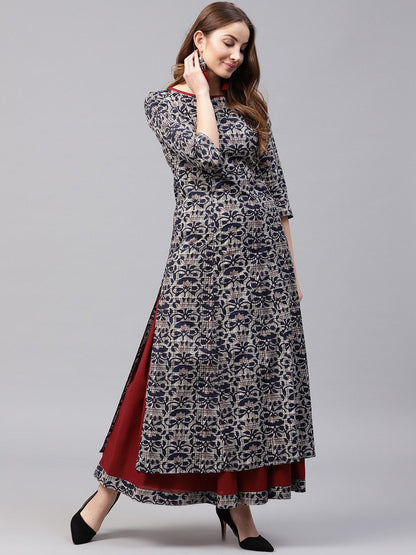 Women's Blue printed 3/4th sleeve cotton kurta with red flared skirt