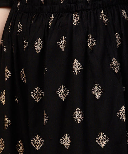 Women's Black Printed 3/4Th Sleeve Cotton Kurta With Printed Pallazo