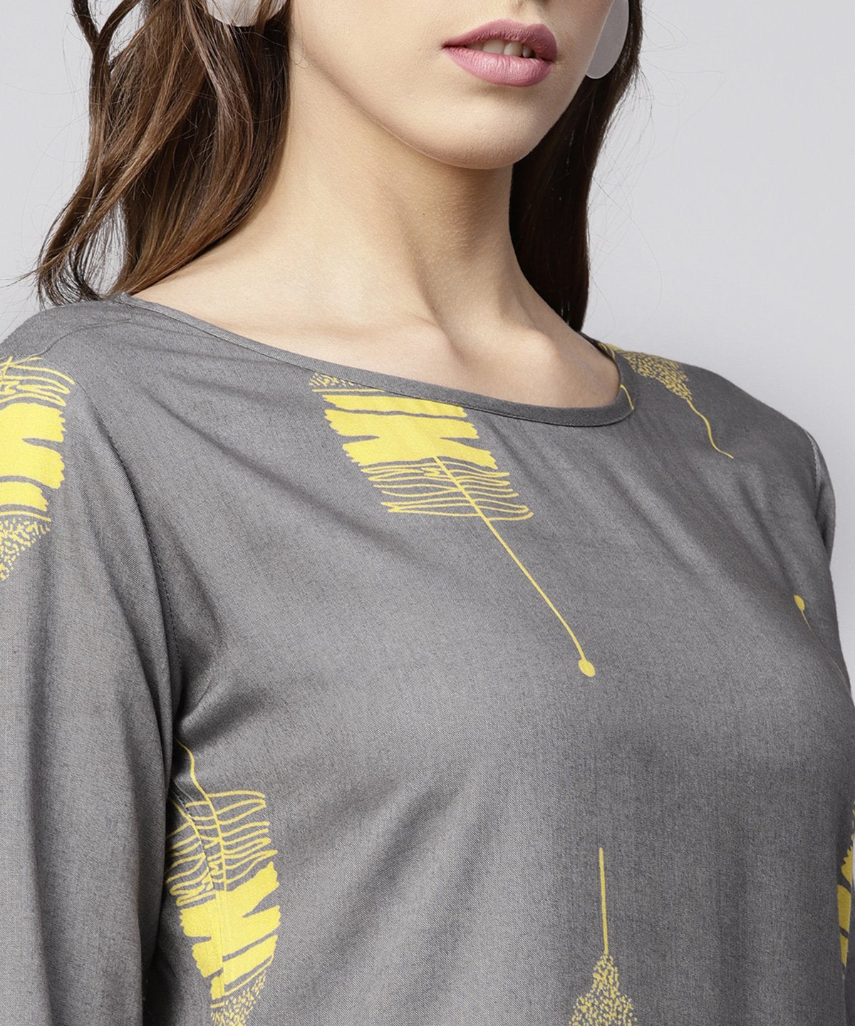 Women's Grey Printed 3/4Th Sleeve Cotton Kurta With Grey Printed Pallazo