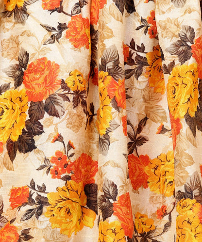 Women's Solid Short- Round Neck With A Slit 3/4Th Sleeved Kurta With Floral Printed Skirt Set