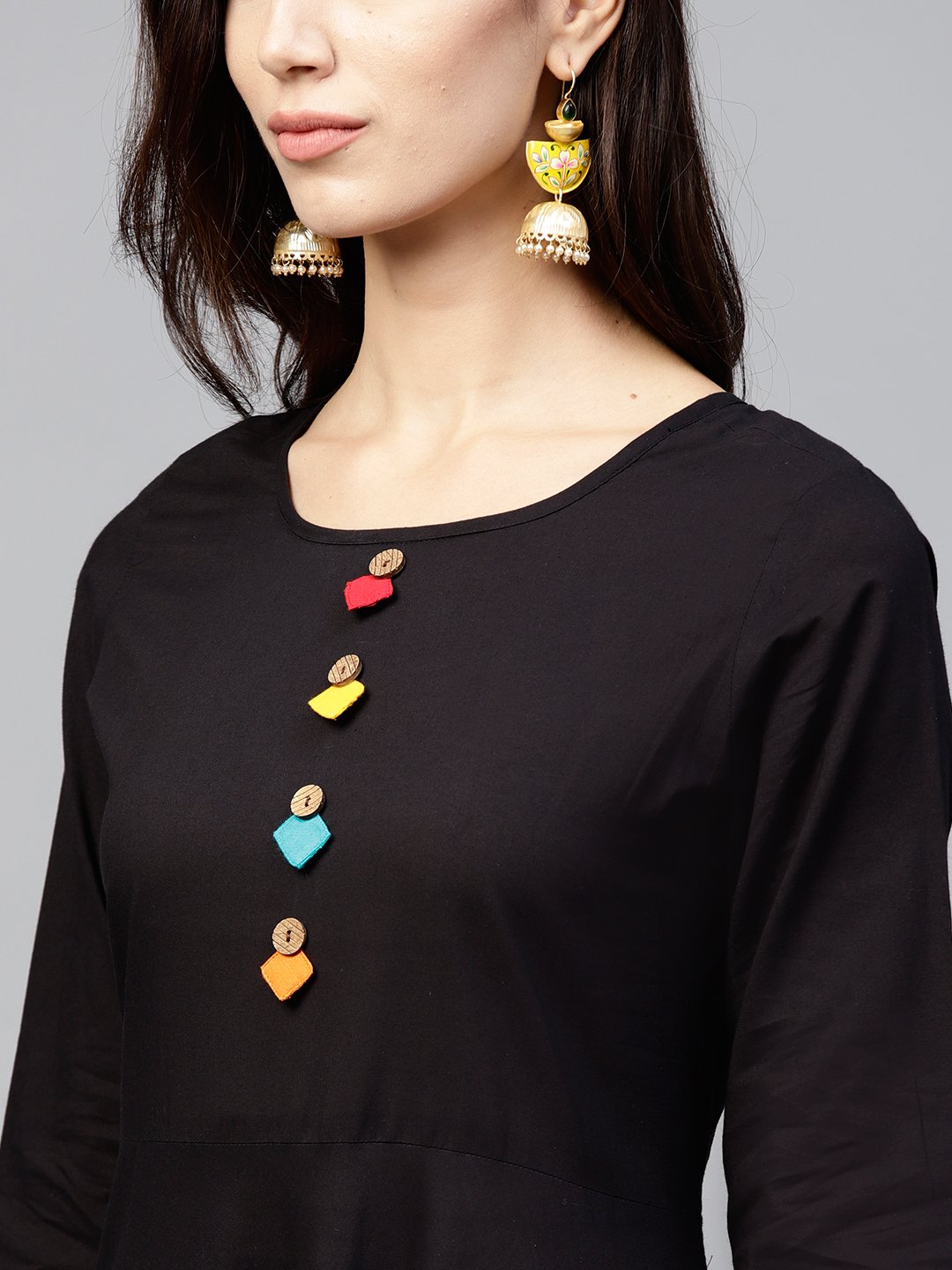 Women's Black maxi dress with with round neck and 3/4 sleeves