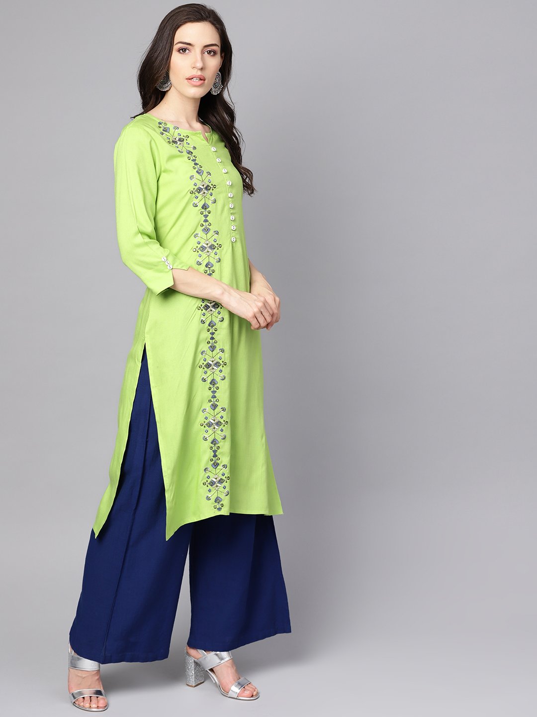Women's Green 3/4Th Sleeve Rayon Embriodery Kurta