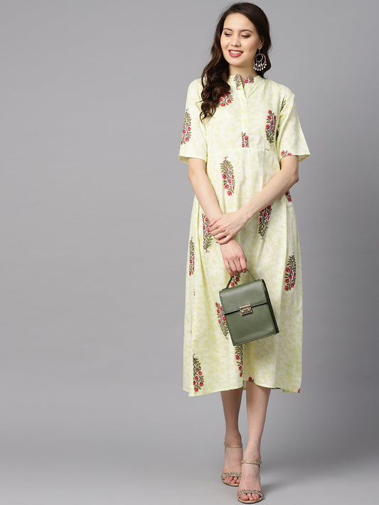 Women's Floral Printed Dress With Side Pleats