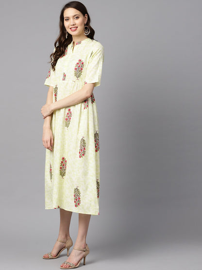 Women's Floral Printed Dress With Side Pleats