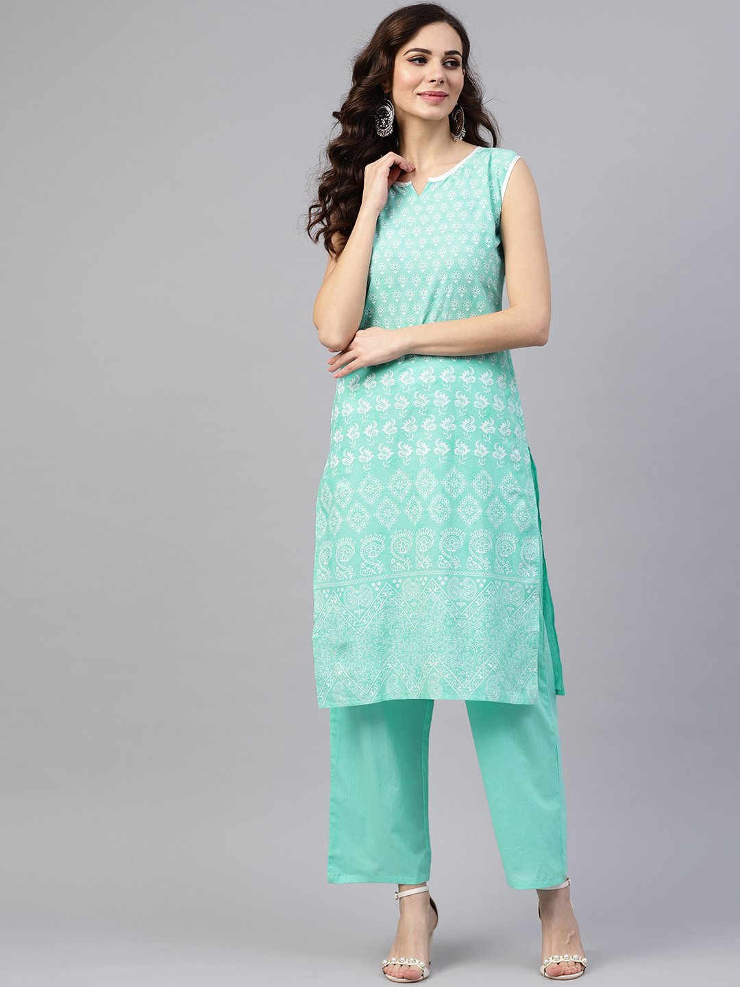 Women's Sky Blue Sleeveless Printed Kurta Set With Solid Pants