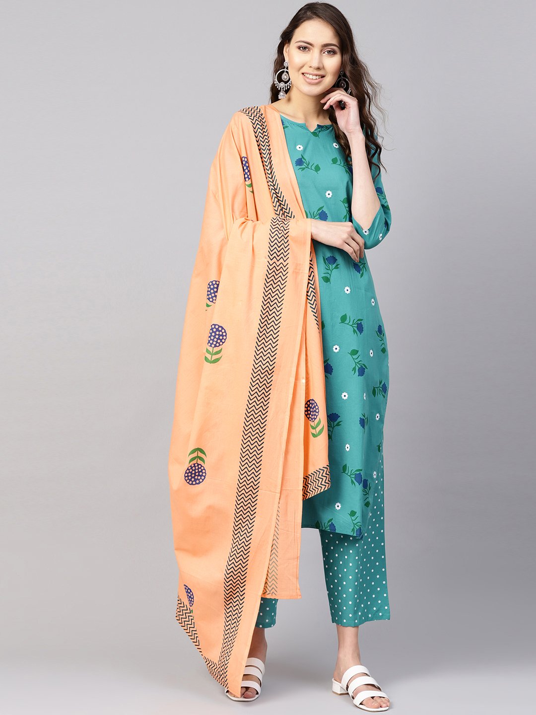 Women's Green & Peach-Coloured Printed Kurta With Trousers & Dupatta