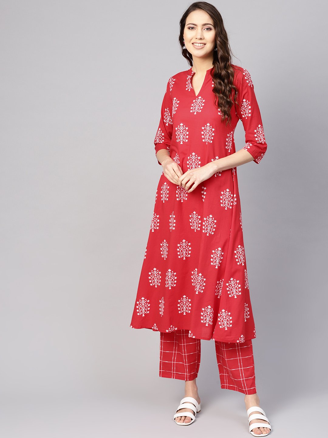 Women's Red & White Printed Kurta With Trousers