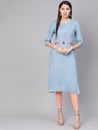 Women's Blue Embroidered Detail Straight Kurta