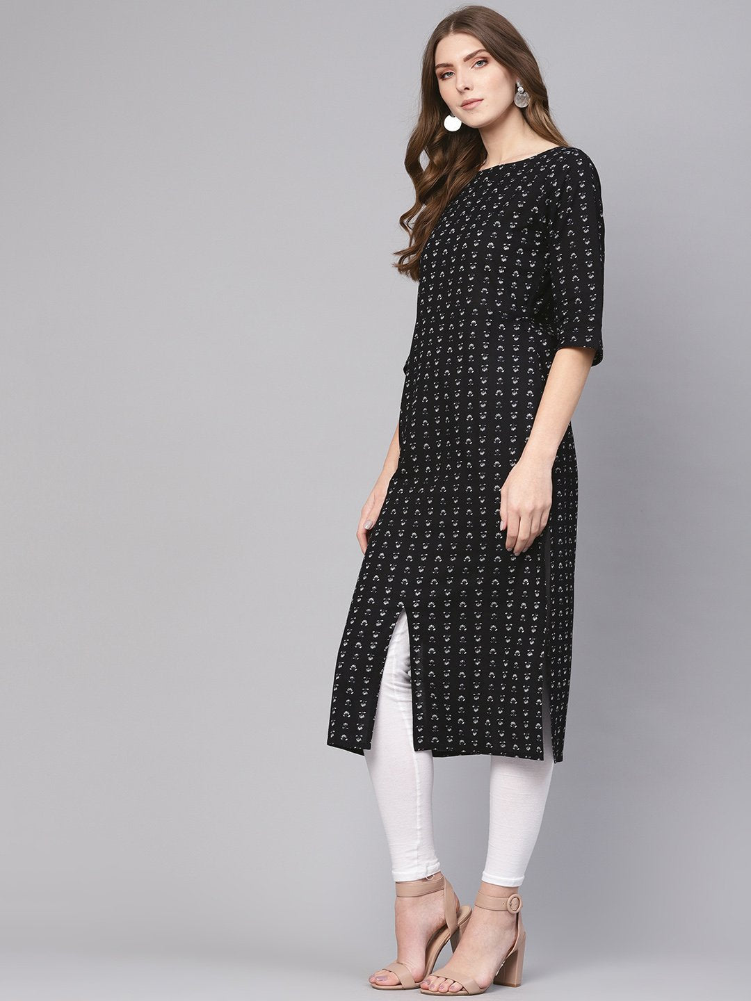 Women's Black & White Printed Straight Kurta