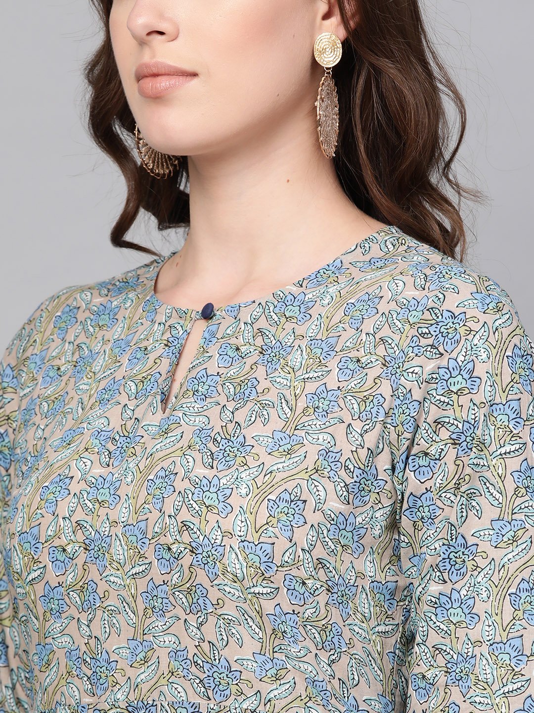 Women's Nayo Blue Three-Quarter Sleeves Printed Straight Cotton Kurta With Trouser Set