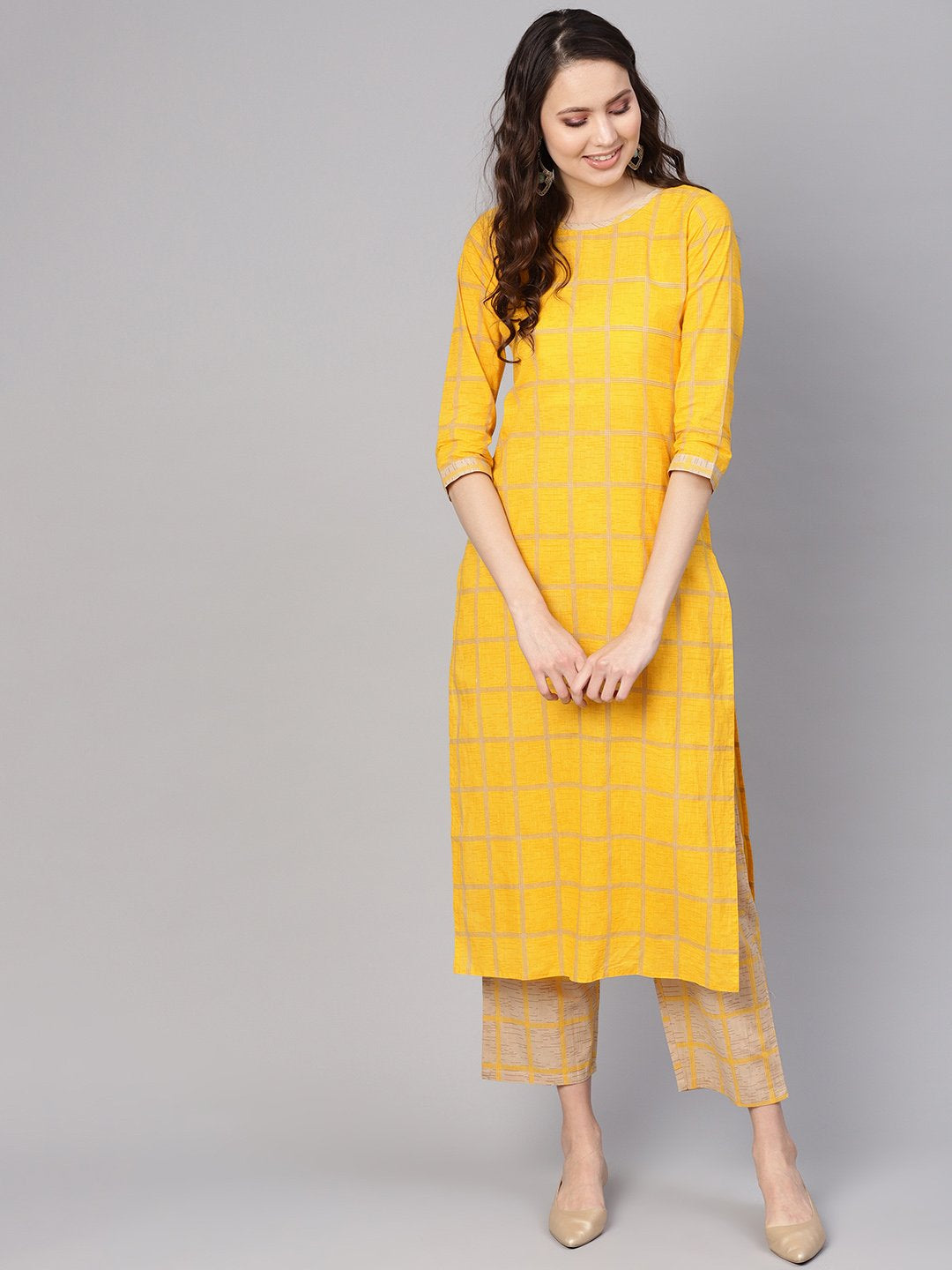 Women's Yellow & Beige Checked Kurta With Trousers