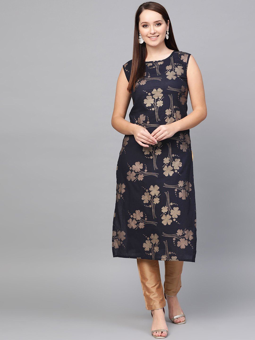 Women's Nayo Black Gold Printed Round Neck Cotton Straight Kurta