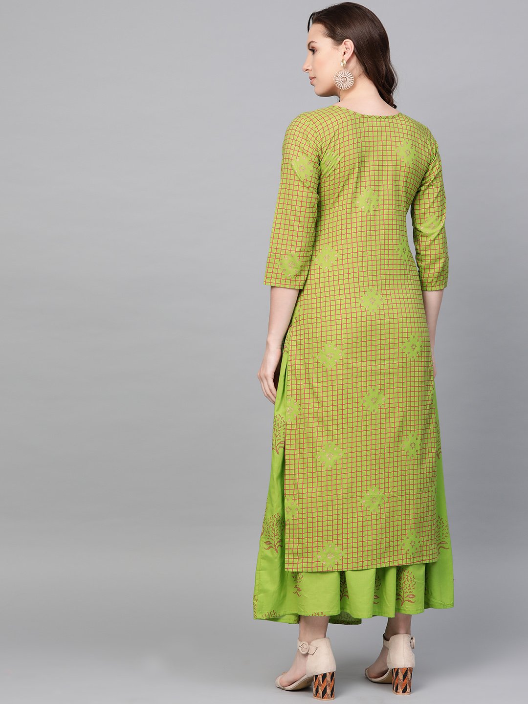 Women's Nayo Green Three-Quarter Sleeves Printed Straight Cotton Kurta Skirt Set