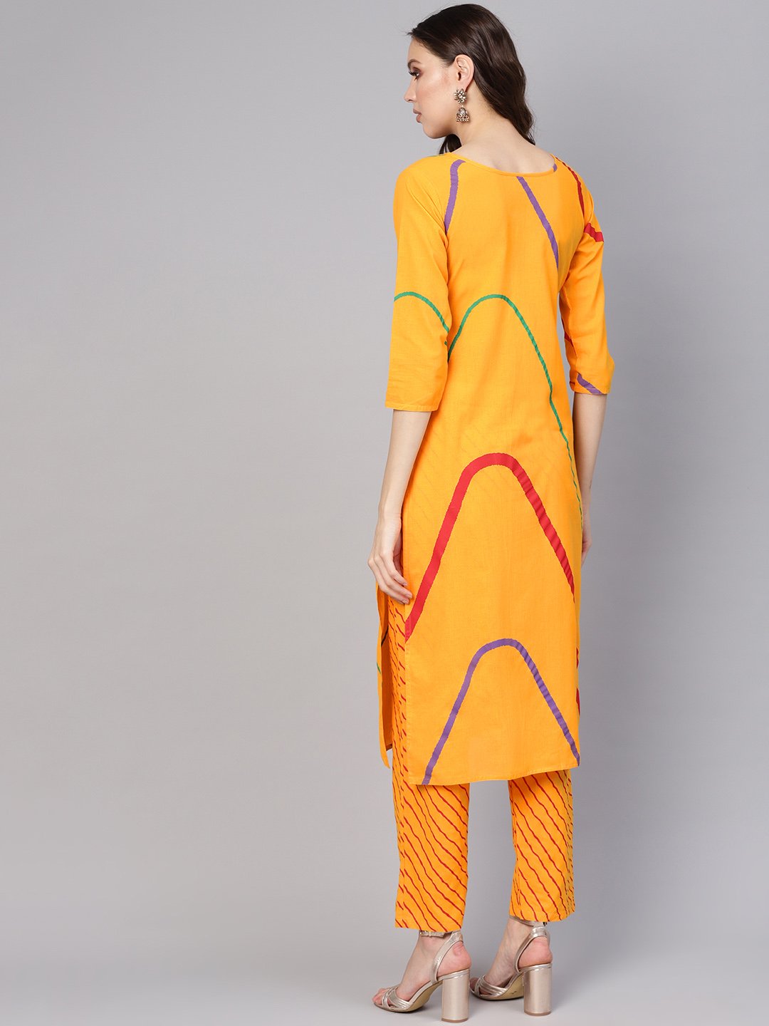 Women's Yellow Printed Kurta With Trousers
