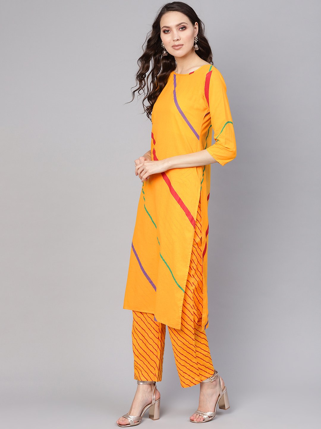 Women's Yellow Printed Kurta With Trousers