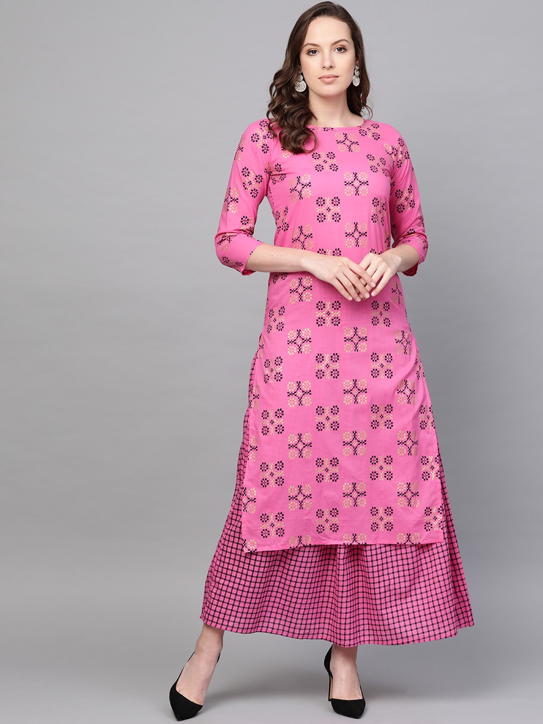 Women's Nayo Pink Three-Quarter Sleeves Printed Straight Cotton Kurta And Skirt Set